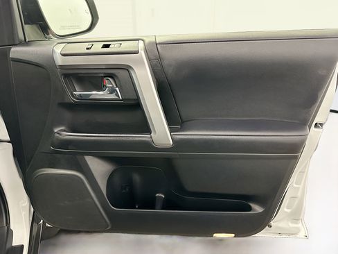 Used 2024 Toyota 4Runner SR5 image 33