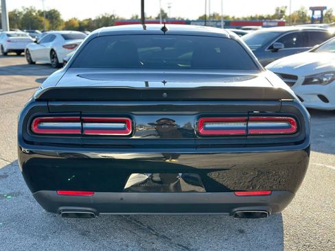 Used 2022 Dodge Challenger R/T w/ Blacktop Package image 6
