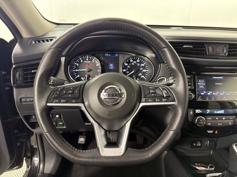 Used 2020 Nissan Rogue SV AWD/4WD image 13