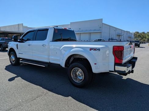 Used 2022 Ford F350 XLT w/ XLT Premium Package image 5