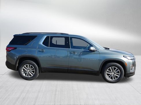 Used 2023 Chevrolet Traverse LT AWD/4WD image 8