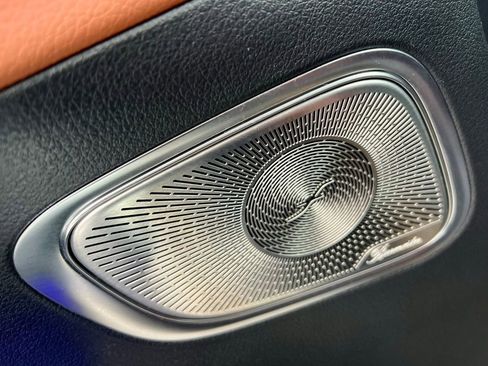 Certified 2026 Mercedes-Benz GLC 300 4MATIC image 32