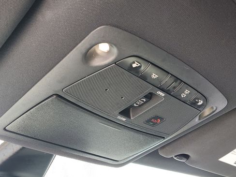 Used 2021 Nissan Maxima SR w/ Sport Mat Group image 23