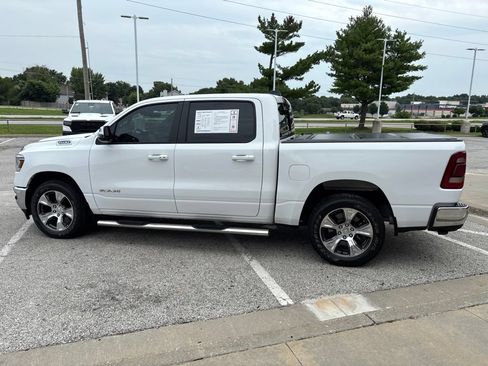 Used 2023 RAM 1500 Laramie AWD/4WD image 19