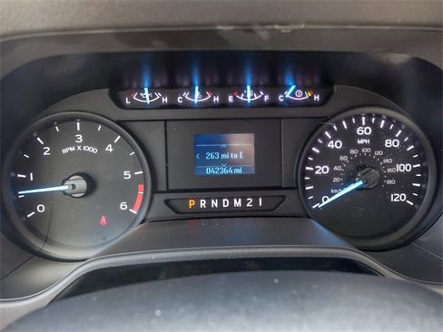 Used 2023 Ford E-350 and Econoline 350 Super Duty w/ Power Windows & Locks Group image 14