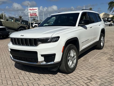 New 2026 Jeep Grand Cherokee L Laredo X image 3