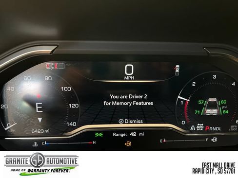 Used 2025 GMC Sierra 2500 Denali w/ Denali Reserve Package AWD/4WD image 10