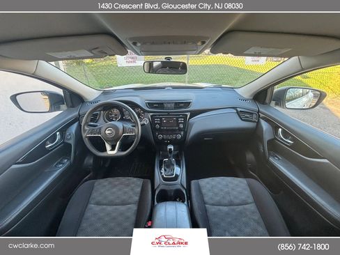 Used 2017 Nissan Rogue Sport SV image 14