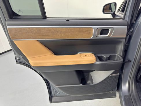 Used 2024 Hyundai Santa Fe Limited image 44