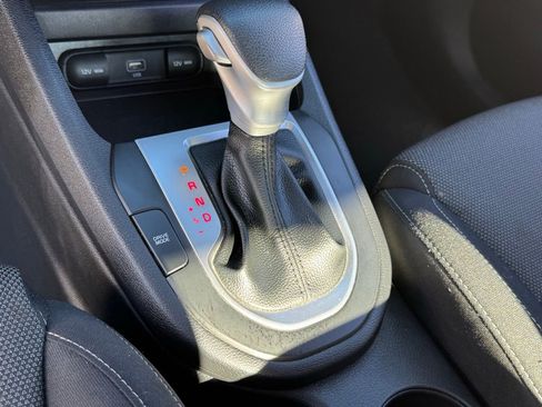 Used 2023 Kia Forte LXS image 21