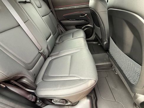 Used 2023 Hyundai Tucson Limited image 11