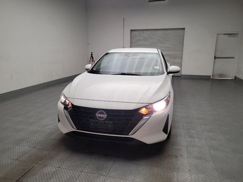 Used 2024 Nissan Sentra SV w/ Trunk Package FWD image 15