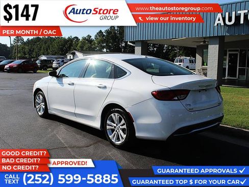 Used 2015 Chrysler 200 Limited w/ Convenience Group FWD image 8