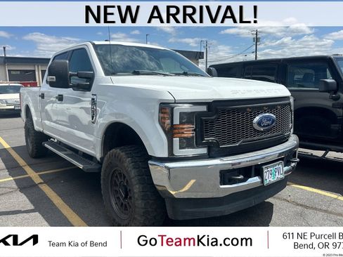 Used 2019 Ford F250 XLT AWD/4WD image 1