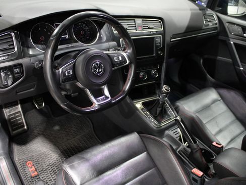 Used 2016 Volkswagen GTI SE FWD image 26