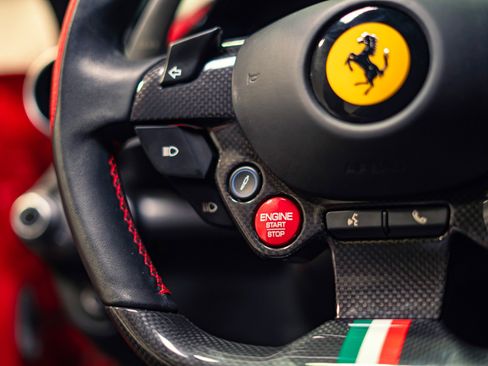 Used 2020 Ferrari 812 Superfast RWD image 37