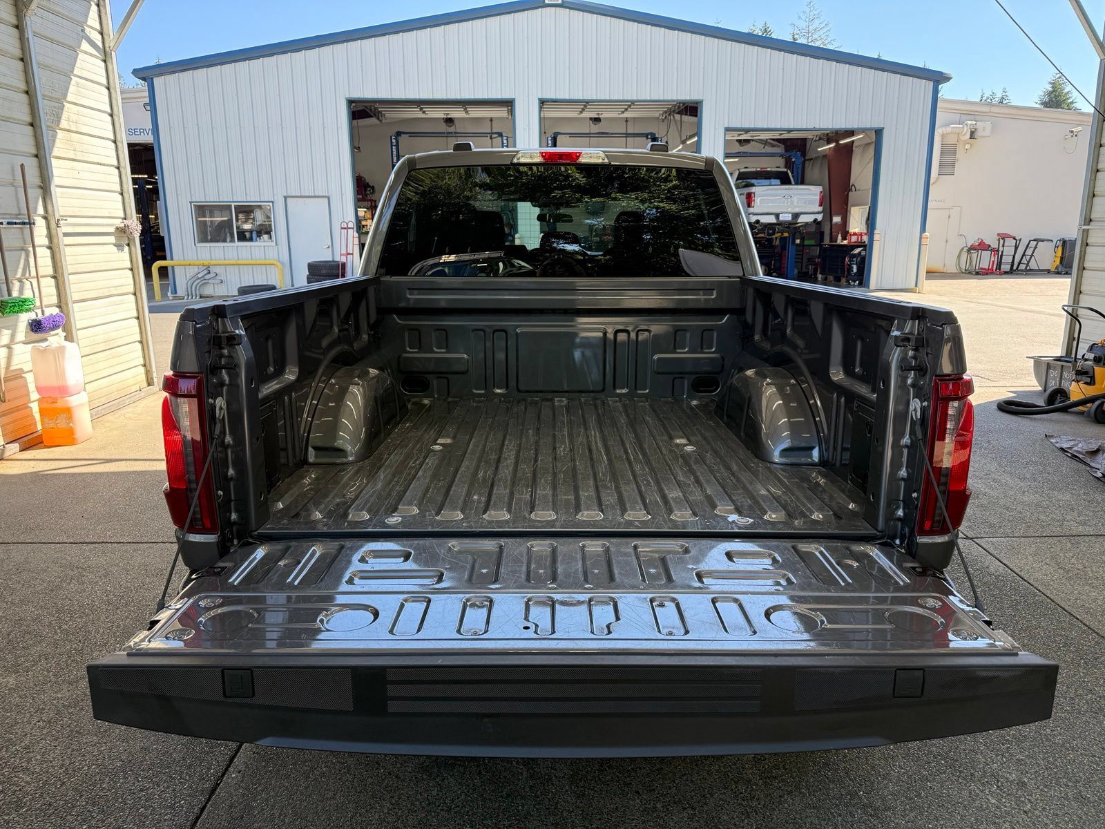Used 2024 Ford F150 STX AWD/4WD image 7