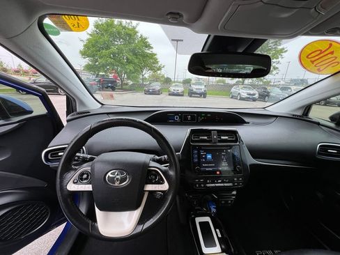 Used 2016 Toyota Prius Four Touring w/ Premium Convenience Package FWD image 35