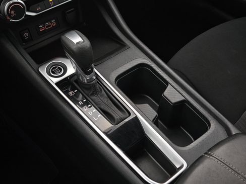 Used 2025 Nissan Sentra SV image 20