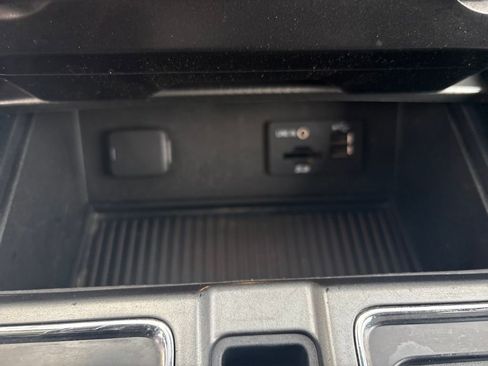 Used 2015 Ford F150 XLT w/ Equipment Group 301A Mid image 33