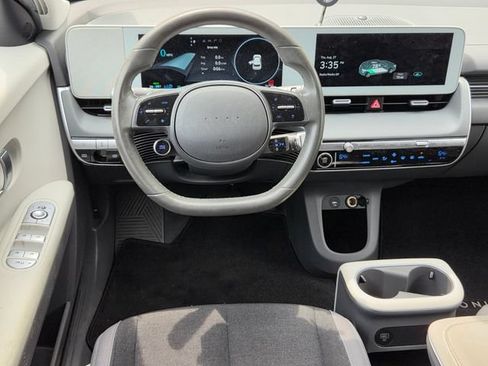 Used 2022 Hyundai Ioniq 5 SE w/ Cargo Package RWD image 12