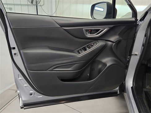 Used 2021 Subaru Forester Premium image 28