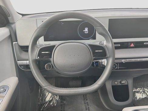 Used 2024 Hyundai Ioniq 5 SEL AWD/4WD image 18