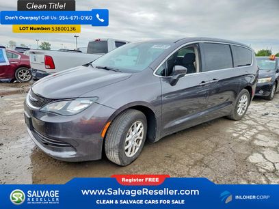 Used 2018 Chrysler Pacifica LX