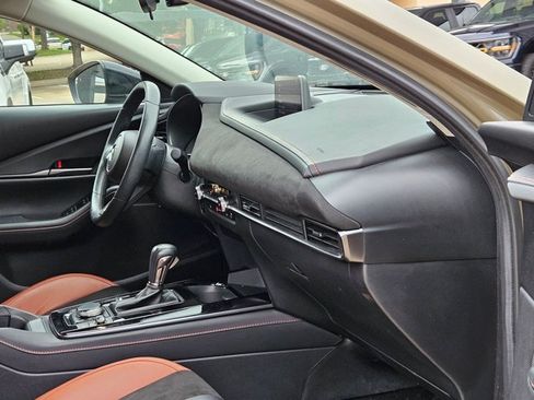 Used 2024 MAZDA CX-30 Carbon AWD/4WD image 19
