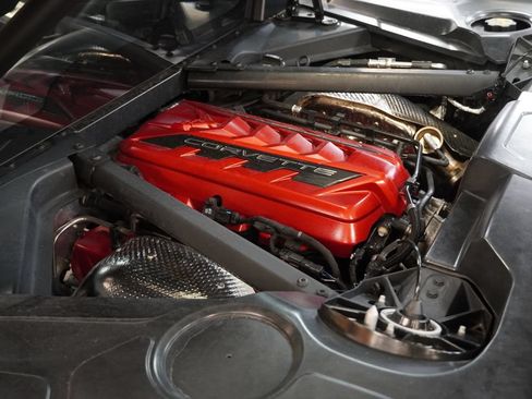 Used 2022 Chevrolet Corvette Stingray Preferred Cpe w/ Battery Protection Package RWD image 10