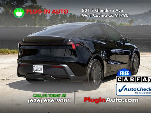 Used 2026 Tesla Model Y 2WD image 4