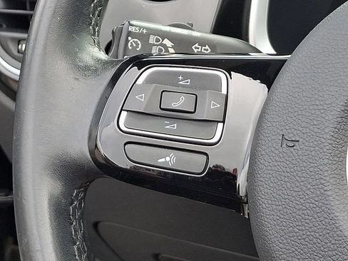 Used 2013 Volkswagen Beetle 2.5 FWD image 7
