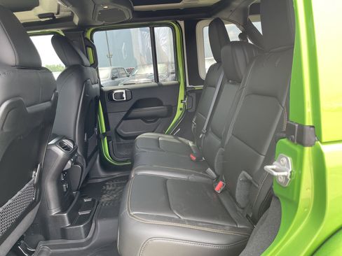 New 2025 Jeep Wrangler Unlimited Rubicon 392 image 38