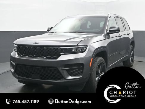 Used 2024 Jeep Grand Cherokee Altitude image 1