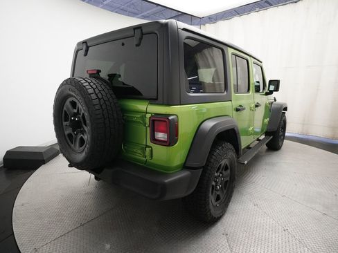 Used 2018 Jeep Wrangler Unlimited Sport AWD/4WD image 13