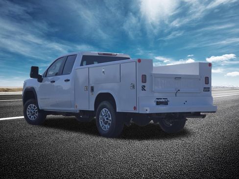 New 2026 GMC Sierra 2500 Pro w/ Convenience Package AWD/4WD image 17