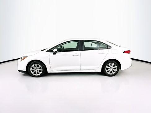 Used 2024 Toyota Corolla LE FWD image 4