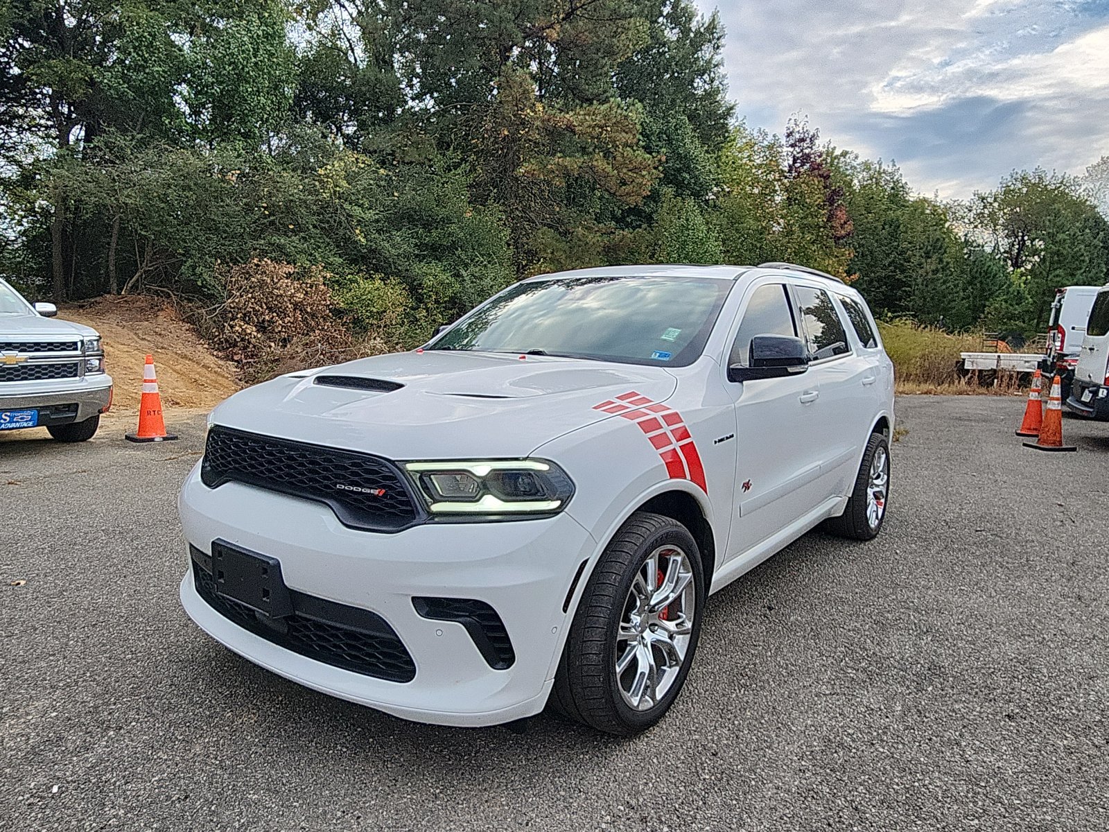 Used 2024 Dodge Durango R/T RWD image 1