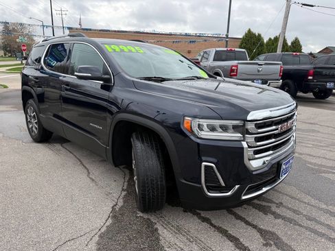 Used 2022 GMC Acadia SLE w/ Driver Convenience Package AWD/4WD image 3