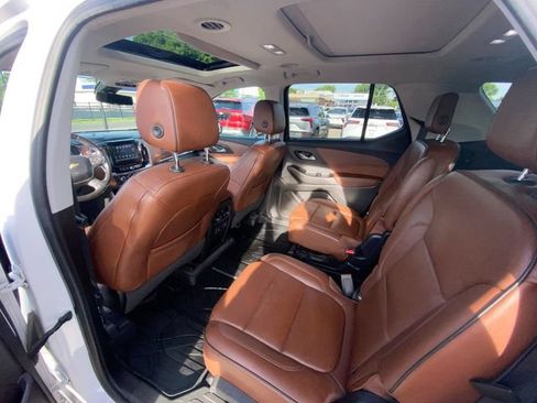 Used 2018 Chevrolet Traverse High Country w/ LPO, Cargo Package AWD/4WD image 21