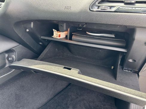 Used 2015 Dodge Challenger R/T Plus RWD image 44