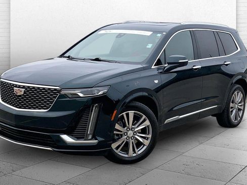 Certified 2024 Cadillac XT6 Premium Luxury image 12