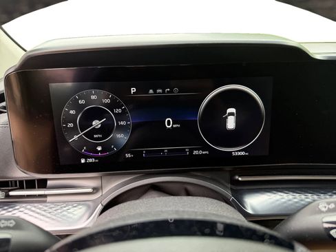 Used 2022 Kia Carnival SX Prestige FWD image 14