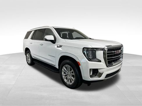 Used 2024 GMC Yukon SLT w/ SLT Premium Package AWD/4WD image 8