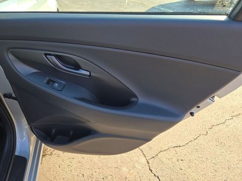 Used 2020 Hyundai Elantra GT N Line image 8