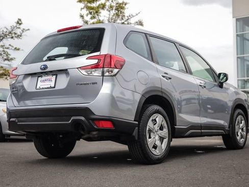 Used 2020 Subaru Forester AWD/4WD image 21