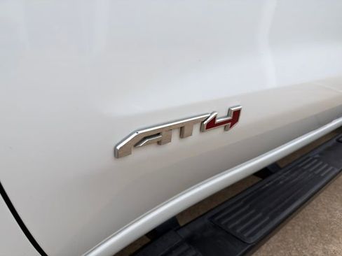 Used 2020 GMC Sierra 1500 AT4 w/ AT4 Premium Package image 8