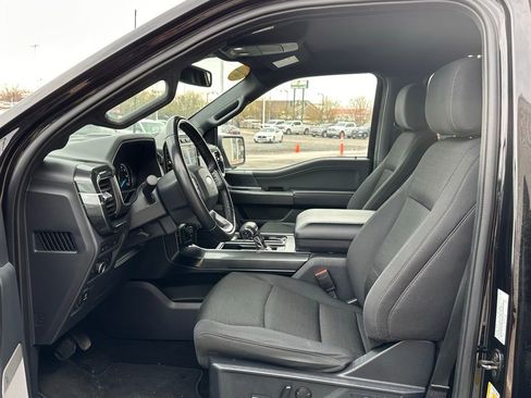 Used 2022 Ford F150 XLT w/ Equipment Group 302A High AWD/4WD image 11