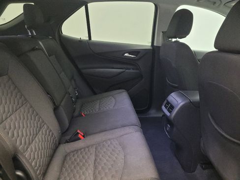 Used 2020 Chevrolet Equinox LT FWD image 19