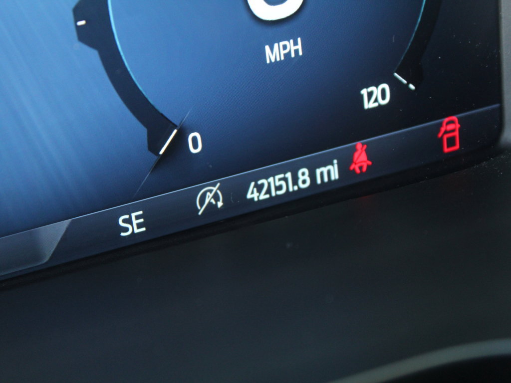 Used 2025 Ford F150 XLT w/ Equipment Group 301A Standard RWD image 19